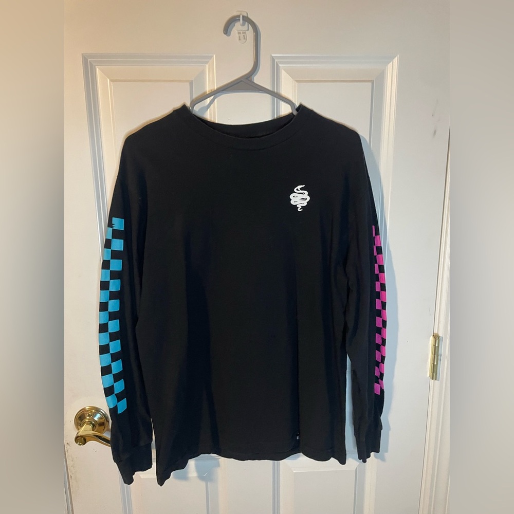 Meridian Skateboarding Long Sleeve Shirt Size Medium